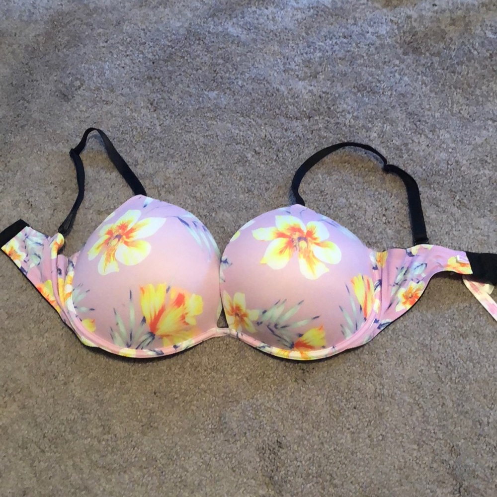 🌟VICTORIAS SECRET BRA✨